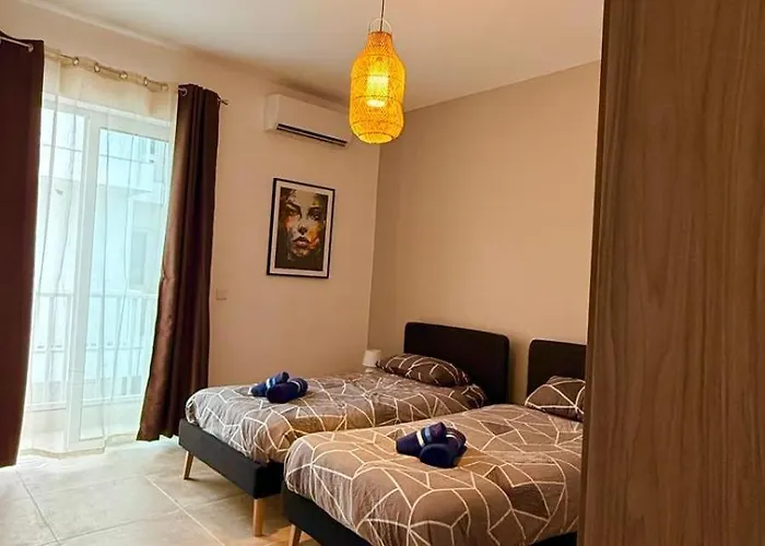 St Julians`s Urban Apartman *