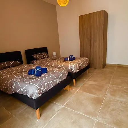 St Julians's Urban Appartement Is-Swieqi