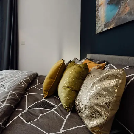 St Julians`s Urban Apartman *