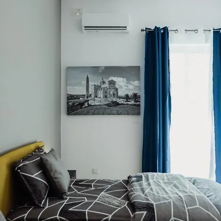 St Julians`s Urban Apartman Is-Swieqi