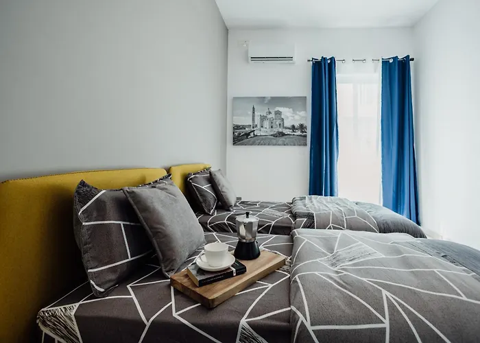 St Julians's Urban Apartment