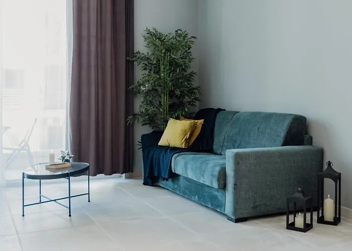 St Julians's Urban Apartment